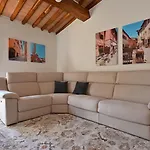 Casa Di Amici At San Sano Vila *